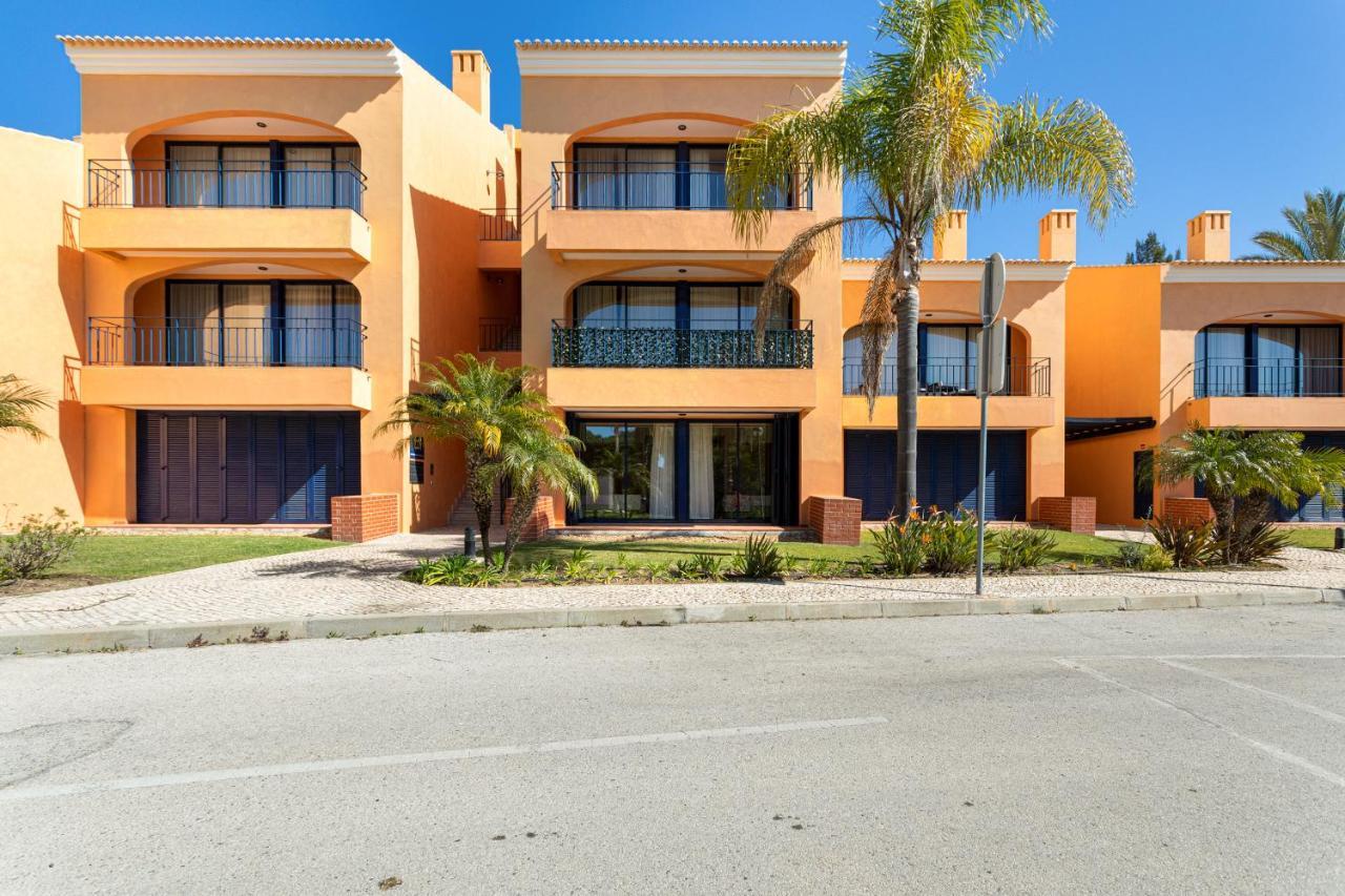 וילהמורה Al - Apartamento Vila Sol F5 E מראה חיצוני תמונה